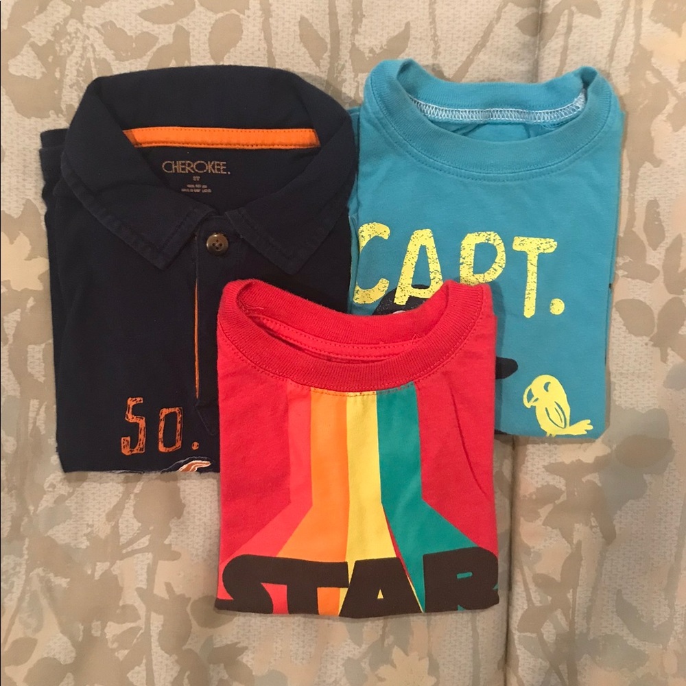 HOST PICK!! 👦🏼👦🏽✖️3️⃣ bundle of t-shirts, 2T